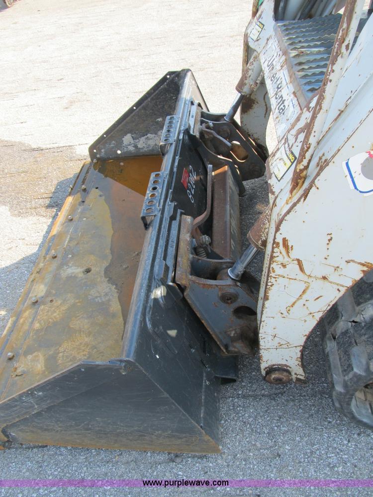 image for item B2865 2006 Takeuchi TL130C track skid steer