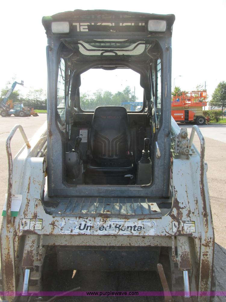 image for item B2865 2006 Takeuchi TL130C track skid steer