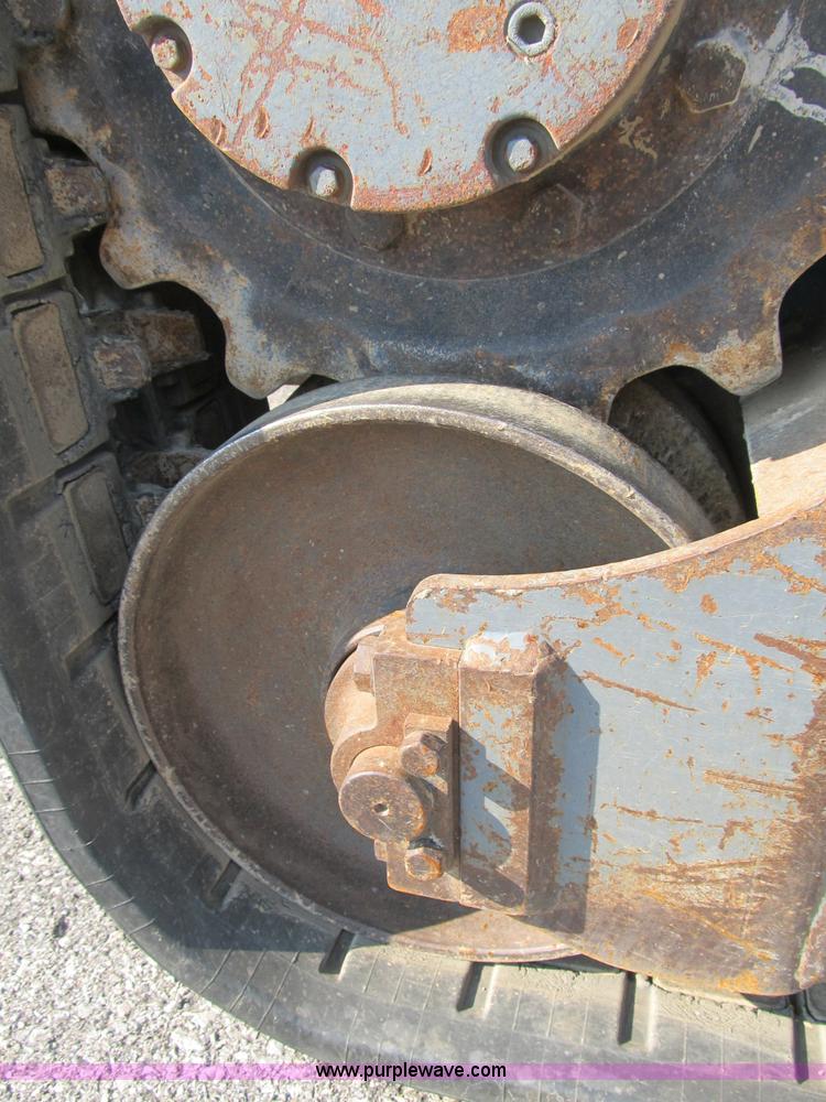 image for item B2865 2006 Takeuchi TL130C track skid steer