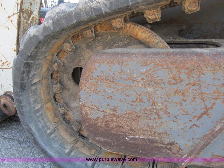 image for item B2865 2006 Takeuchi TL130C track skid steer