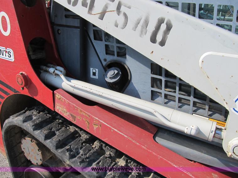 image for item B2865 2006 Takeuchi TL130C track skid steer