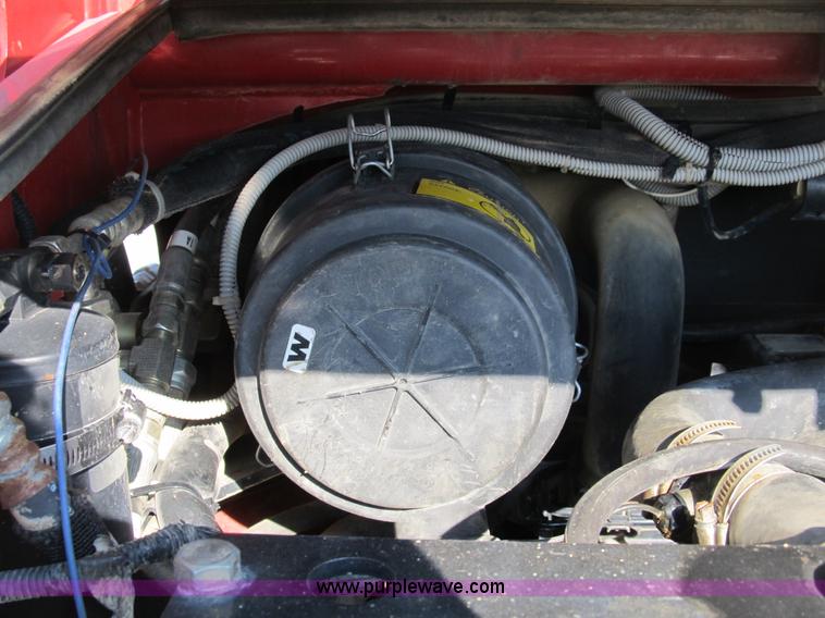 image for item B2865 2006 Takeuchi TL130C track skid steer