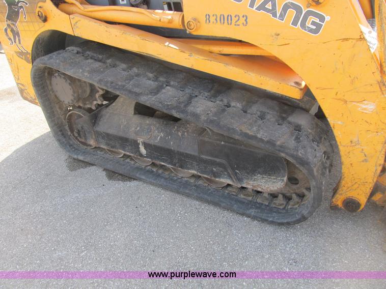 image for item B2866 2006 Mustang MTL20 track skid steer