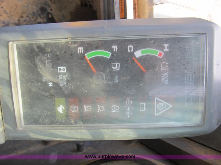 image for item B2869 2006 Takeuchi TL140CR track skid steer