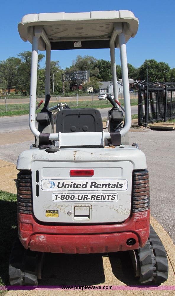 image for item B2872 2007 Takeuchi TB016 compact excavator