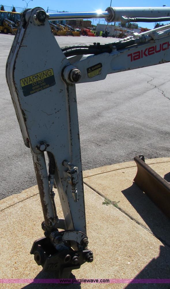 image for item B2872 2007 Takeuchi TB016 compact excavator