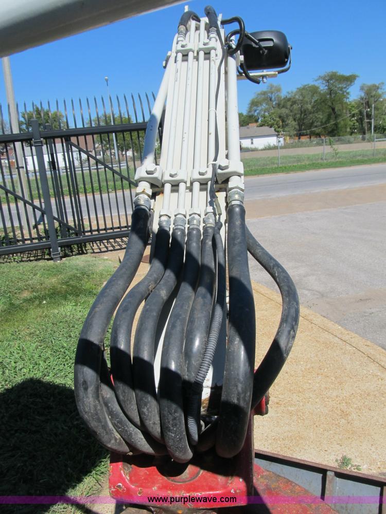 image for item B2872 2007 Takeuchi TB016 compact excavator