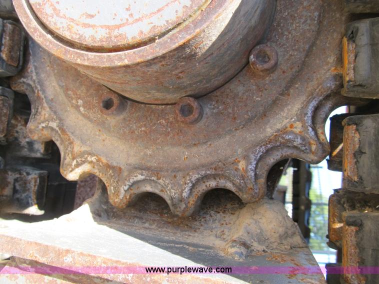 image for item B2872 2007 Takeuchi TB016 compact excavator