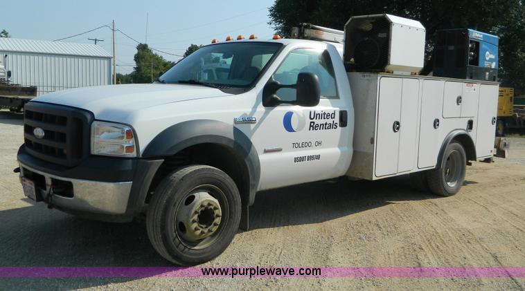 image for item B3866 2006 Ford F550 XL Super Duty service truck