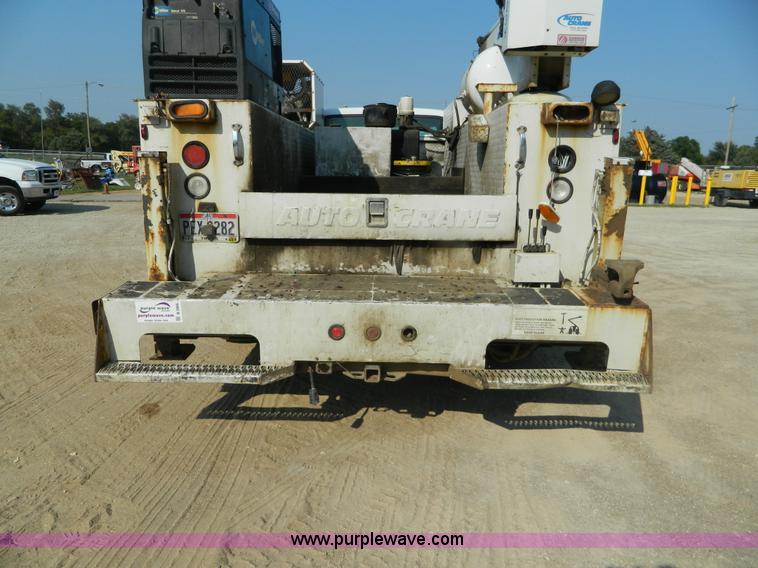 image for item B3866 2006 Ford F550 XL Super Duty service truck