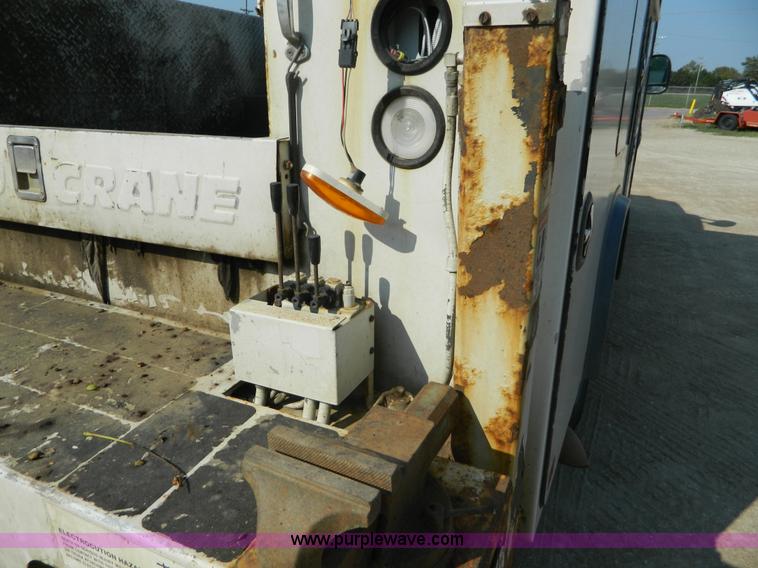 image for item B3866 2006 Ford F550 XL Super Duty service truck