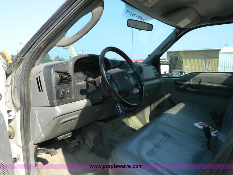 image for item B3866 2006 Ford F550 XL Super Duty service truck