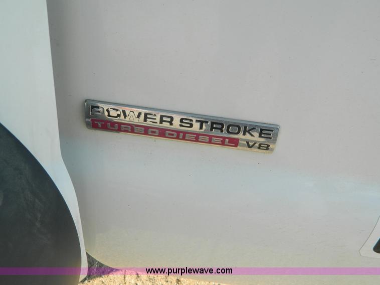 image for item B3866 2006 Ford F550 XL Super Duty service truck