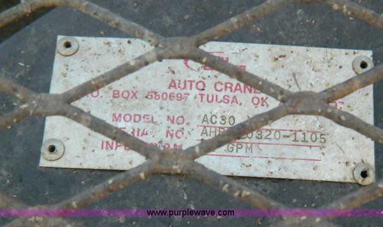 image for item B3866 2006 Ford F550 XL Super Duty service truck