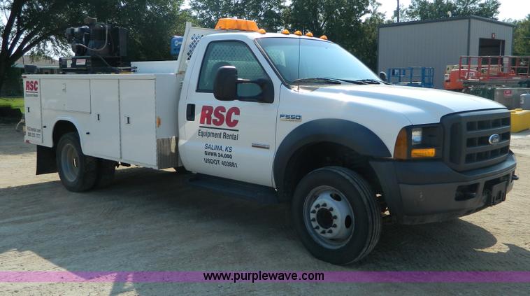 image for item B3867 2007 Ford F550 XL Super Duty service truck