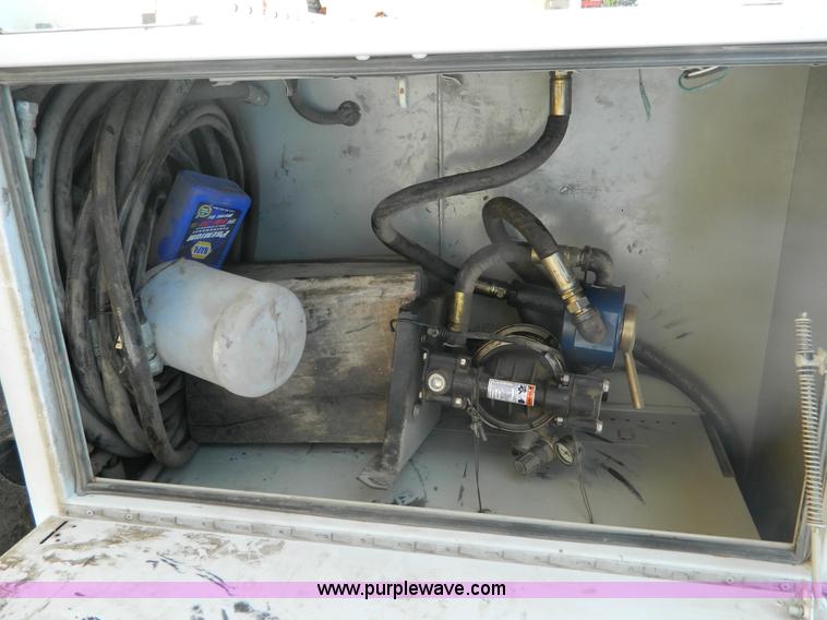 image for item B3867 2007 Ford F550 XL Super Duty service truck