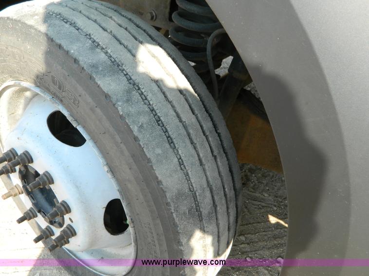 image for item B3867 2007 Ford F550 XL Super Duty service truck