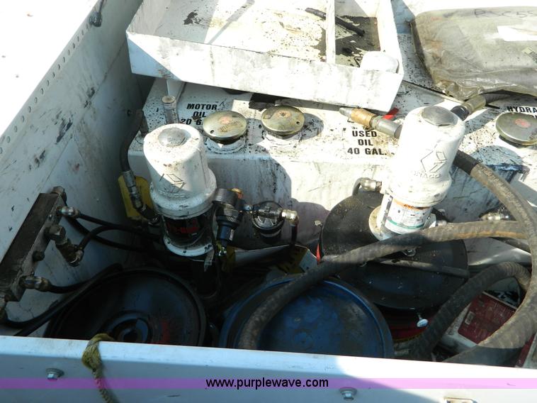 image for item B3867 2007 Ford F550 XL Super Duty service truck