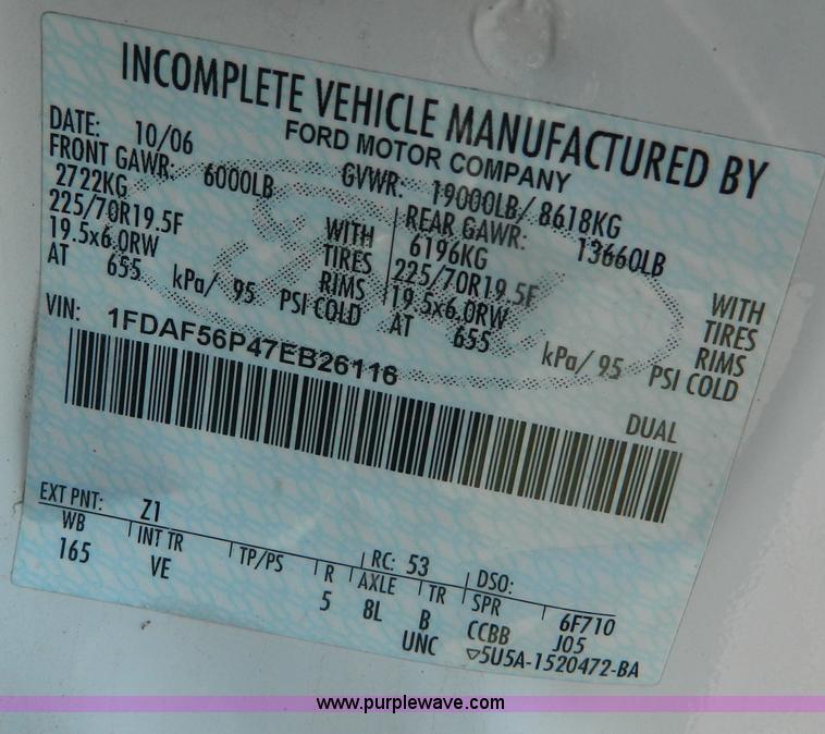 image for item B3867 2007 Ford F550 XL Super Duty service truck