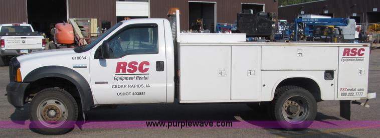 image for item B5209 2006 Ford F550 XL Super Duty service truck
