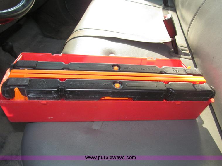 image for item B5209 2006 Ford F550 XL Super Duty service truck