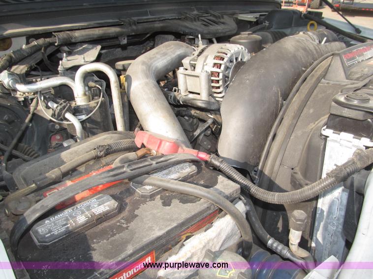 image for item B5209 2006 Ford F550 XL Super Duty service truck