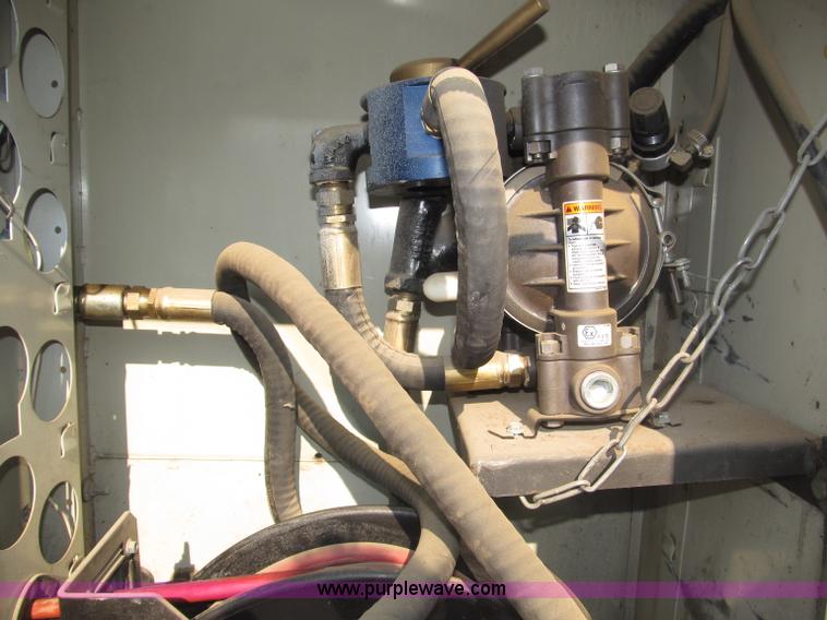 image for item B5209 2006 Ford F550 XL Super Duty service truck