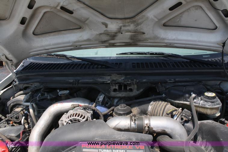 image for item B6875 2004 Ford F550 XL Super Duty service truck