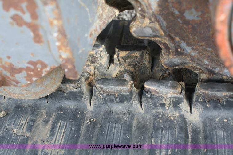 image for item B6900 2006 Takeuchi TB016 compact excavator