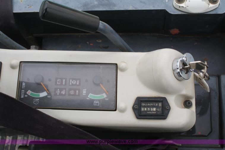 image for item B6920 2006 IHI 35NX2 mini excavator