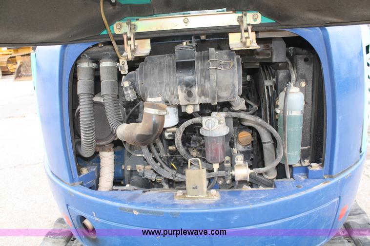 image for item B6920 2006 IHI 35NX2 mini excavator