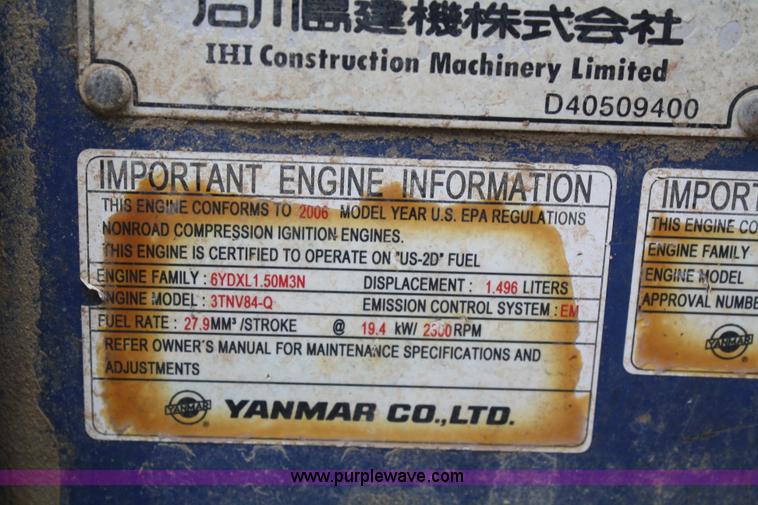 image for item B6920 2006 IHI 35NX2 mini excavator