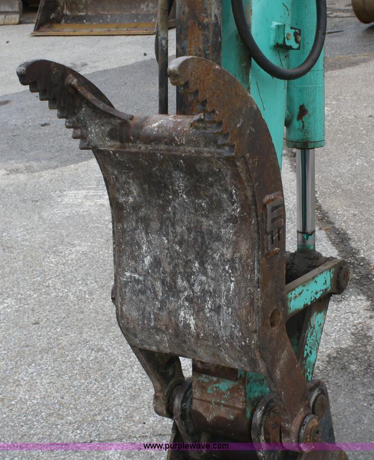 image for item B6920 2006 IHI 35NX2 mini excavator