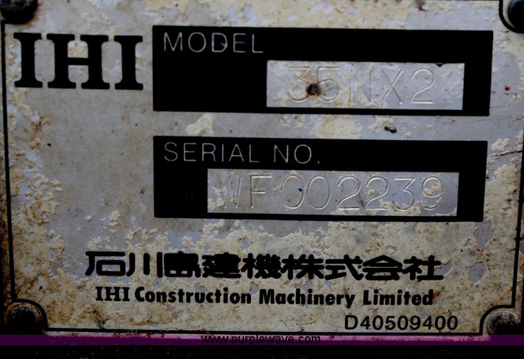 image for item B6920 2006 IHI 35NX2 mini excavator