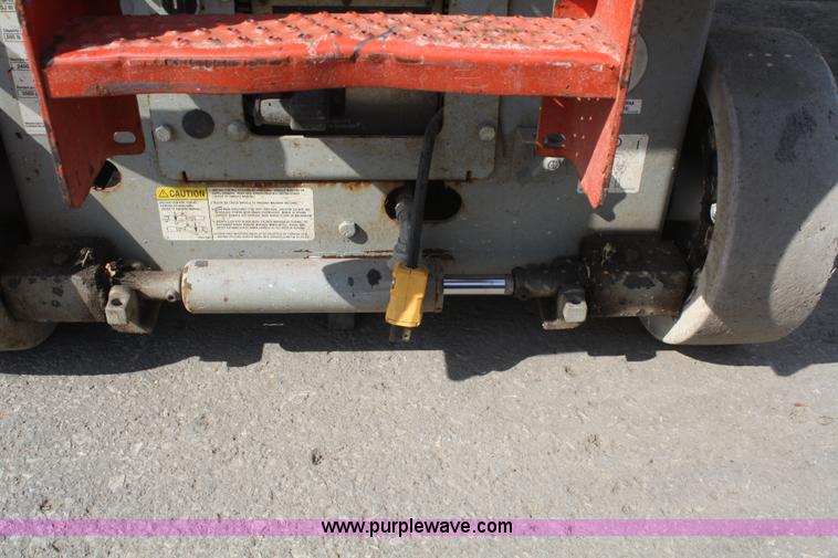 image for item B6924 2006 Skyjack SJ-III 3215 electric scissor lift