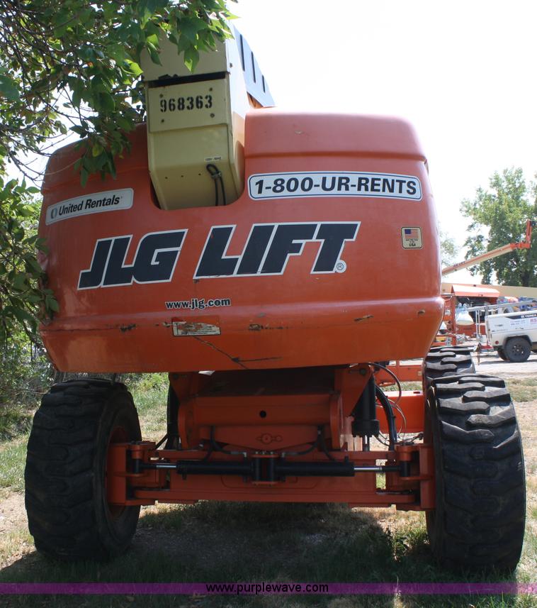 image for item B6962 2000 JLG 600S boom lift