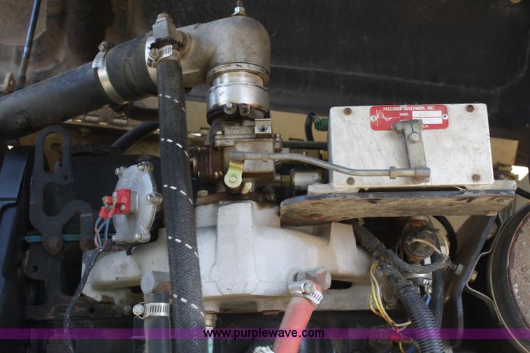 image for item B6962 2000 JLG 600S boom lift