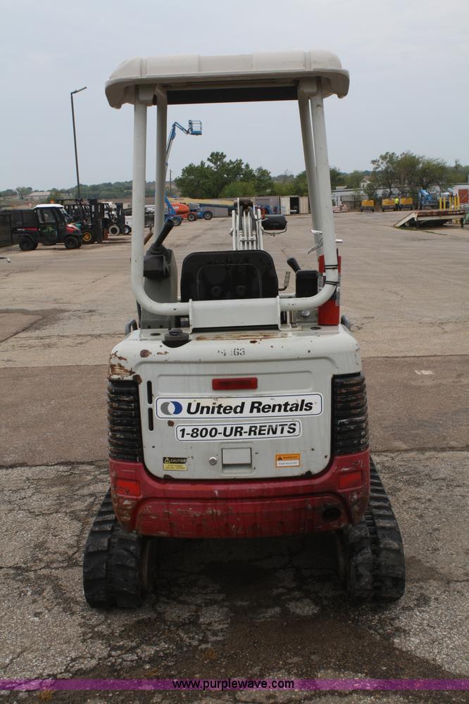 image for item B6970 2006 Takeuchi TB016 compact excavator