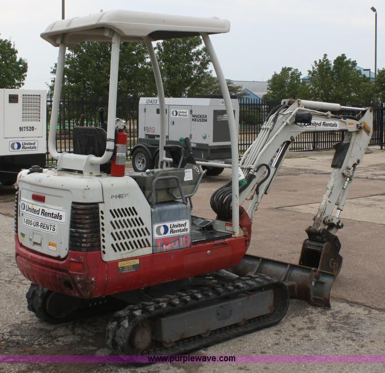 image for item B6970 2006 Takeuchi TB016 compact excavator