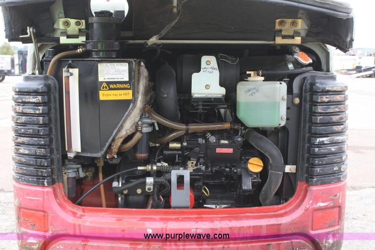 image for item B6970 2006 Takeuchi TB016 compact excavator