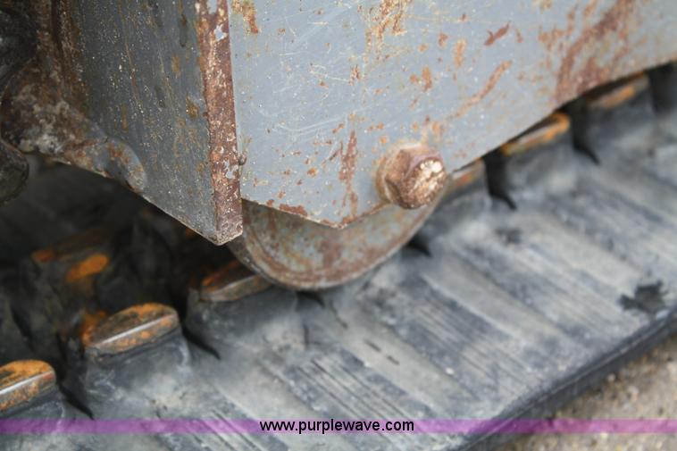 image for item B6970 2006 Takeuchi TB016 compact excavator