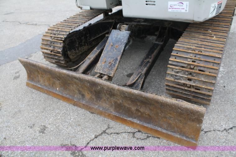 image for item B6971 2004 Link-Belt 75MSR mini excavator