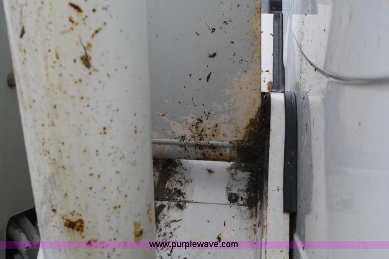 image for item B6971 2004 Link-Belt 75MSR mini excavator