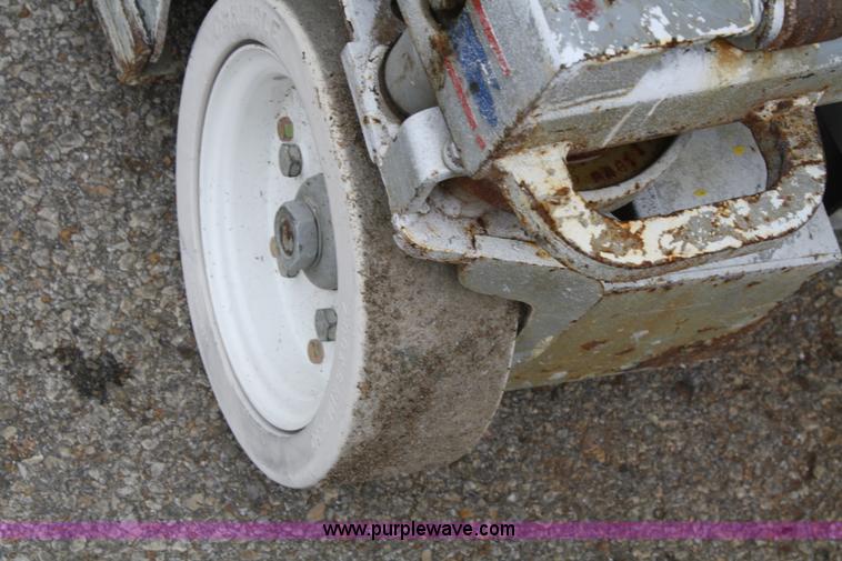 image for item B6976 2006 Skyjack SJ-III 3219 electric scissor lift