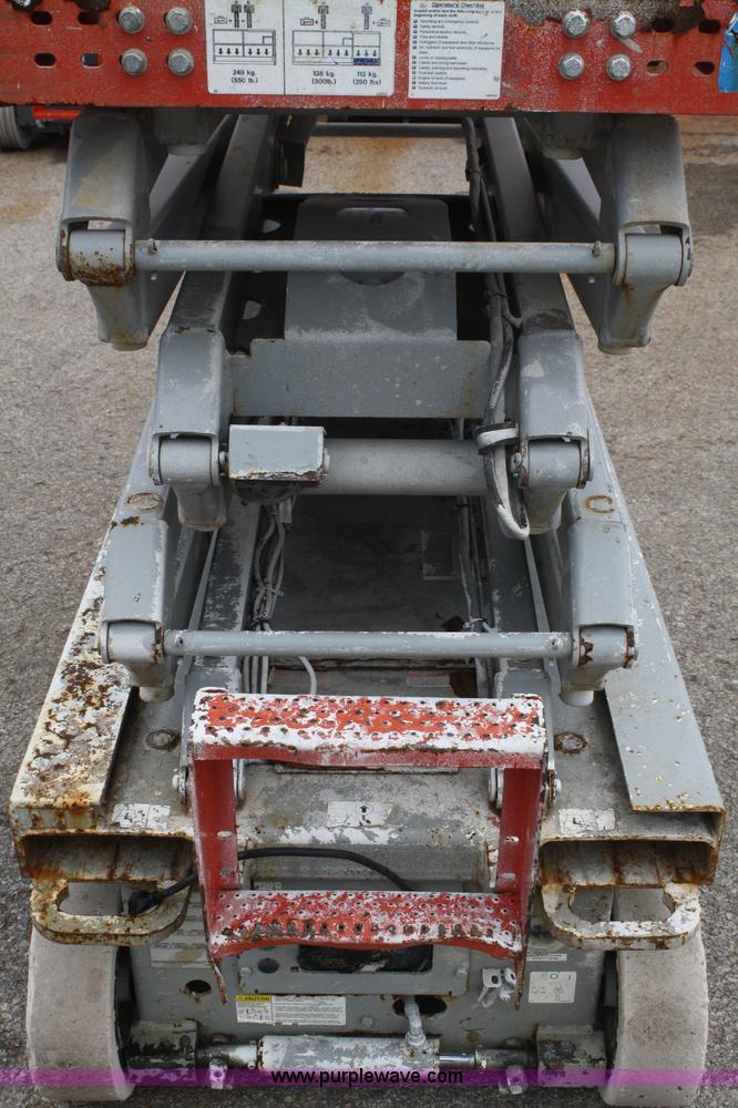image for item B6976 2006 Skyjack SJ-III 3219 electric scissor lift