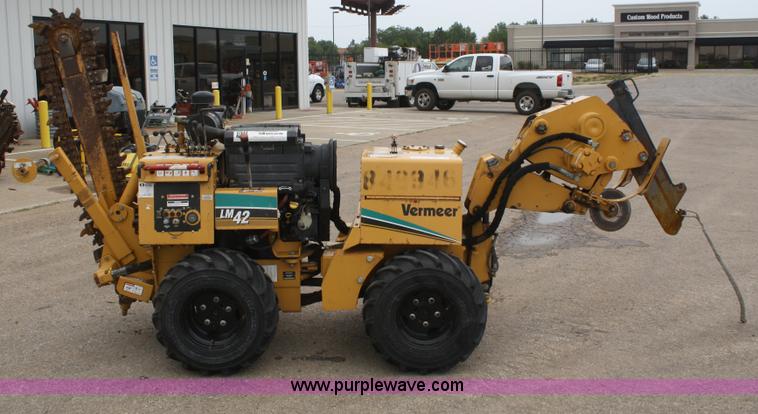 image for item B6978 2006 Vermeer LM42 trencher cable plow