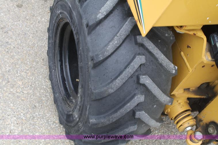 image for item B6978 2006 Vermeer LM42 trencher cable plow