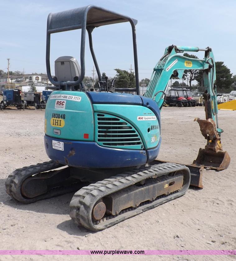 image for item B7484 2007 IHI 30NX-2 mini excavator