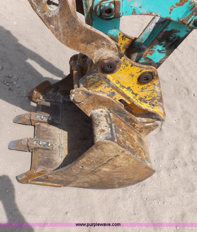 image for item B7484 2007 IHI 30NX-2 mini excavator