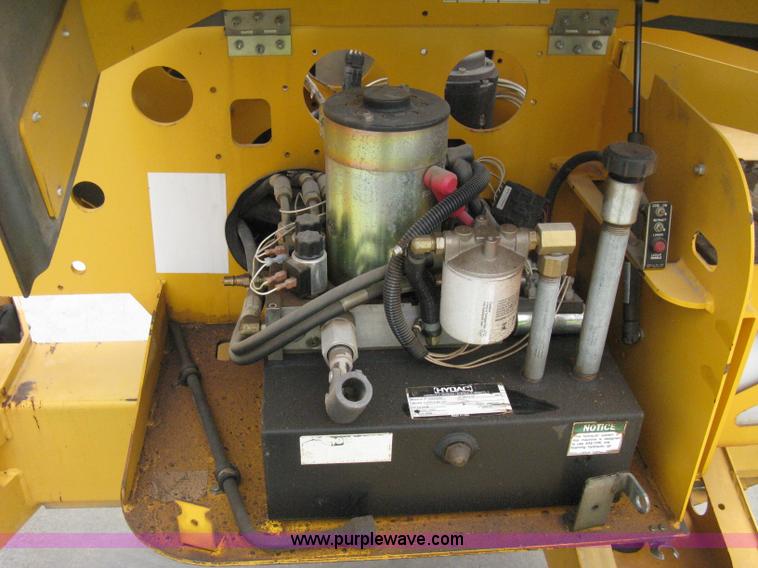 image for item B8058 2006 Bil-jax 3632T portable telescopic boom lift